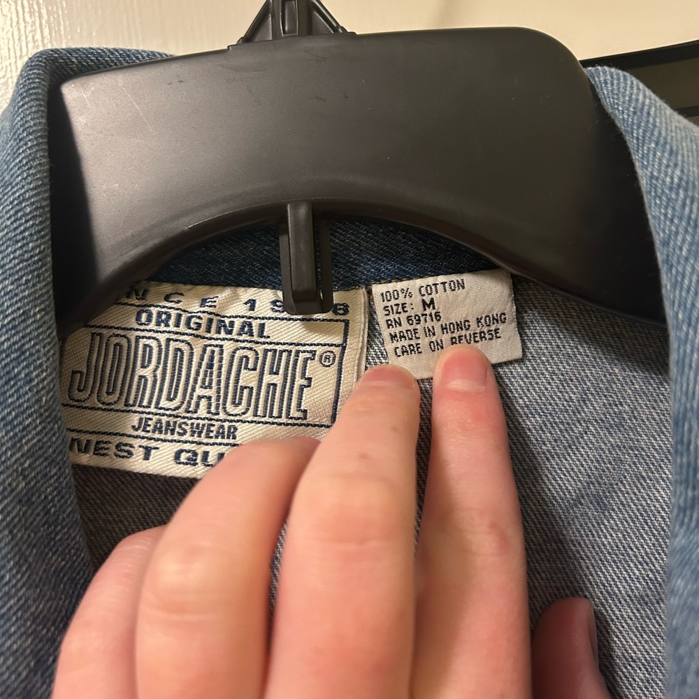 The Original Jordache jeanwear denim two piece setjacket and Jeans matching set - Picture 4 of 12